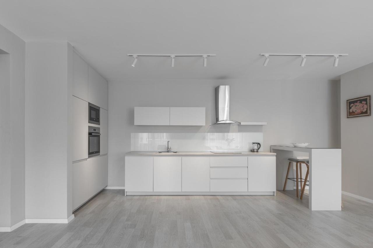 BLERI Apartment, 2 Bedroom, Free parking Pristina Buitenkant foto