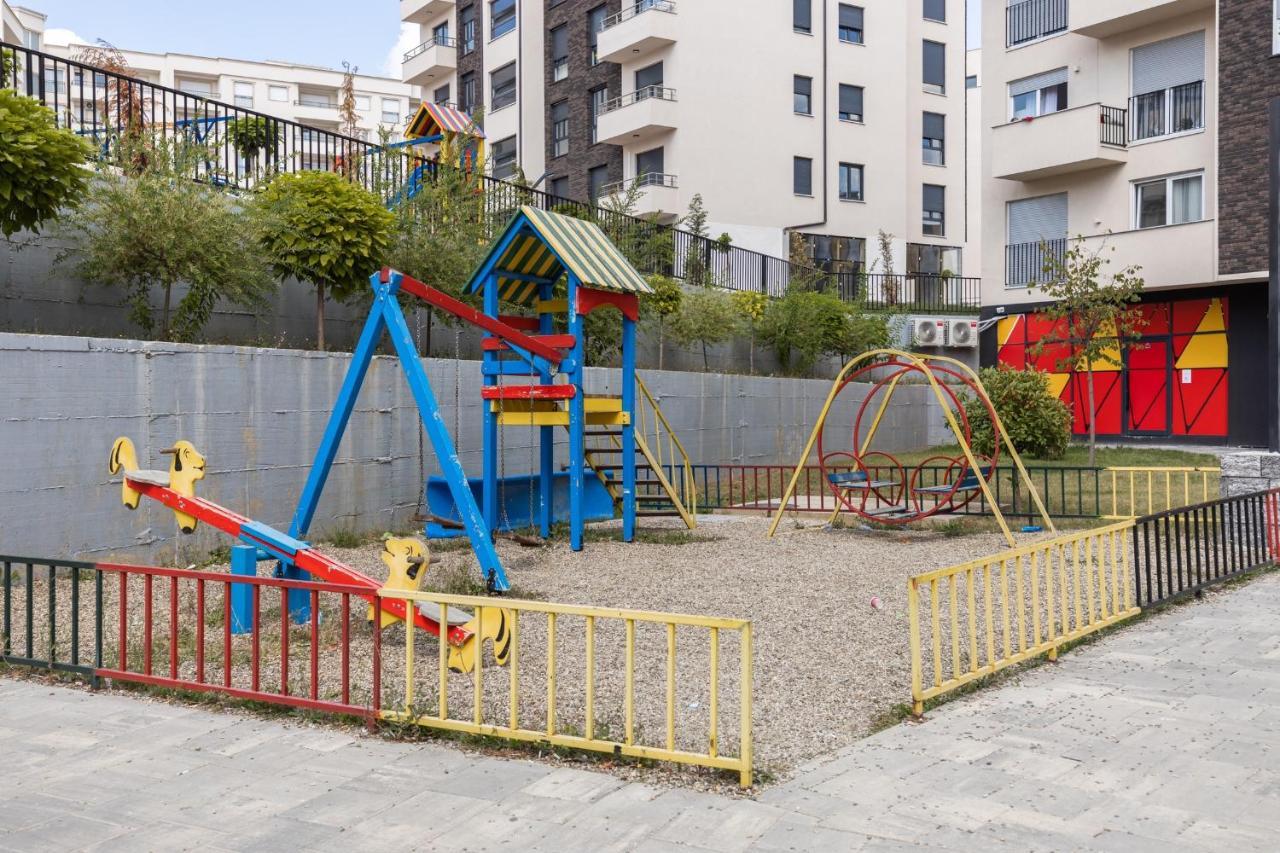 BLERI Apartment, 2 Bedroom, Free parking Pristina Buitenkant foto